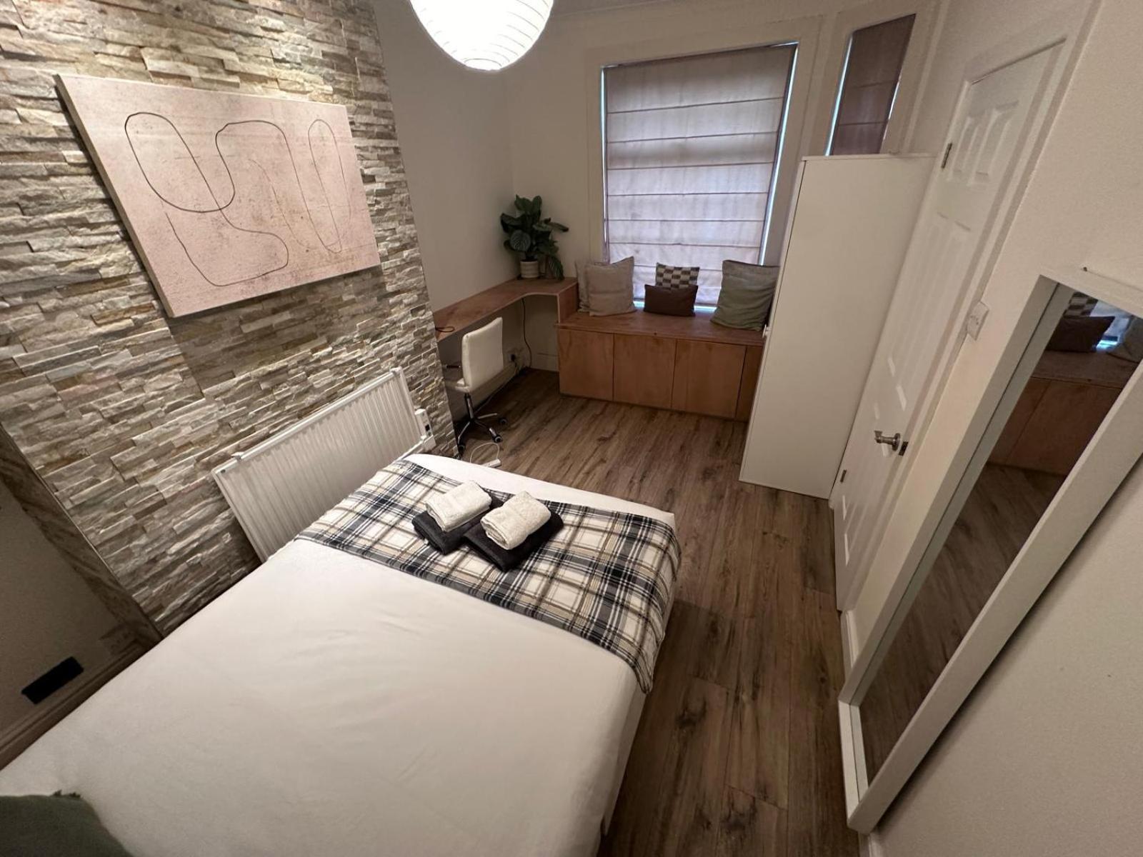 Littleton Co-Living - Private Room Self-Cater * Manchester